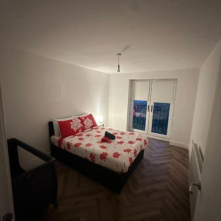 Brand New Modern Luxurious Apartment Near The City Бирмингем Экстерьер фото